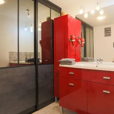Les Galets Blancs Holiday home Trebeurden