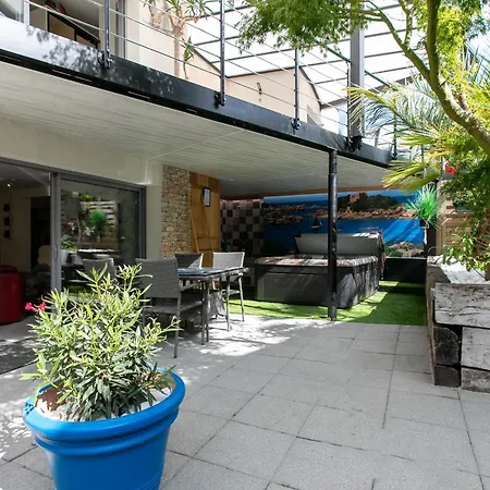 Les Galets Blancs Holiday home